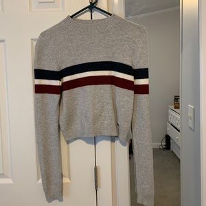 Cropped sweater